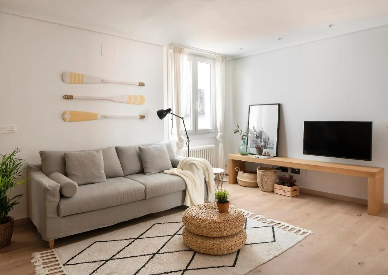 Apartamento PREMIUM LOCATION! Gran Vía&Parking gratuito Bilbao España